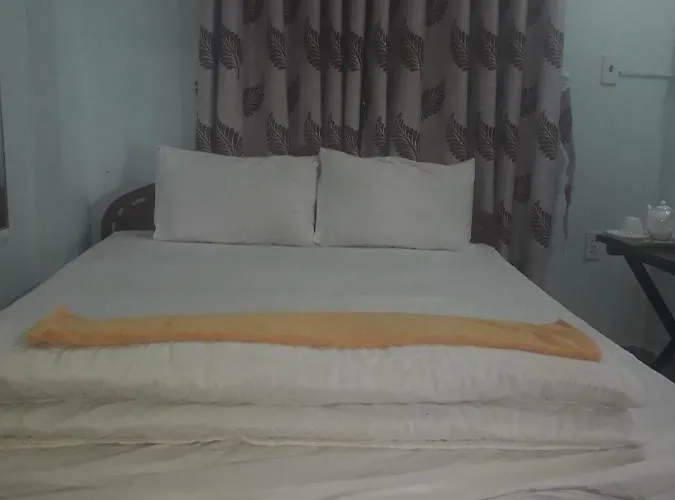 Dormitory Room Mixed